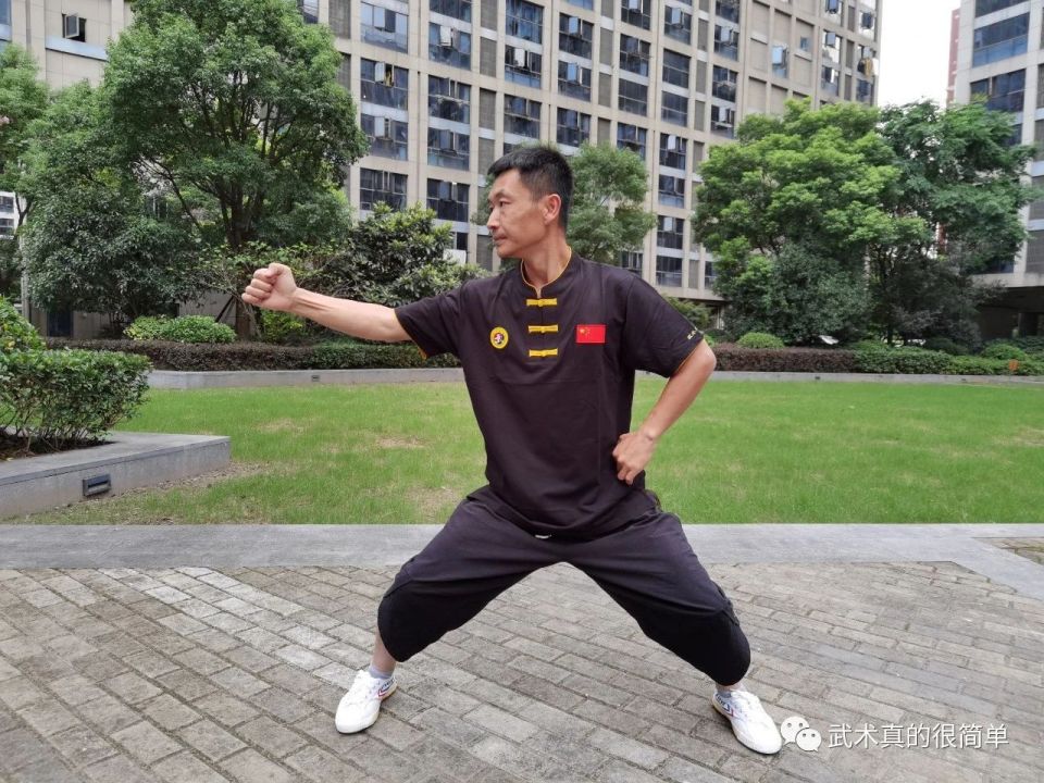 跌倒问题, 习八极拳的