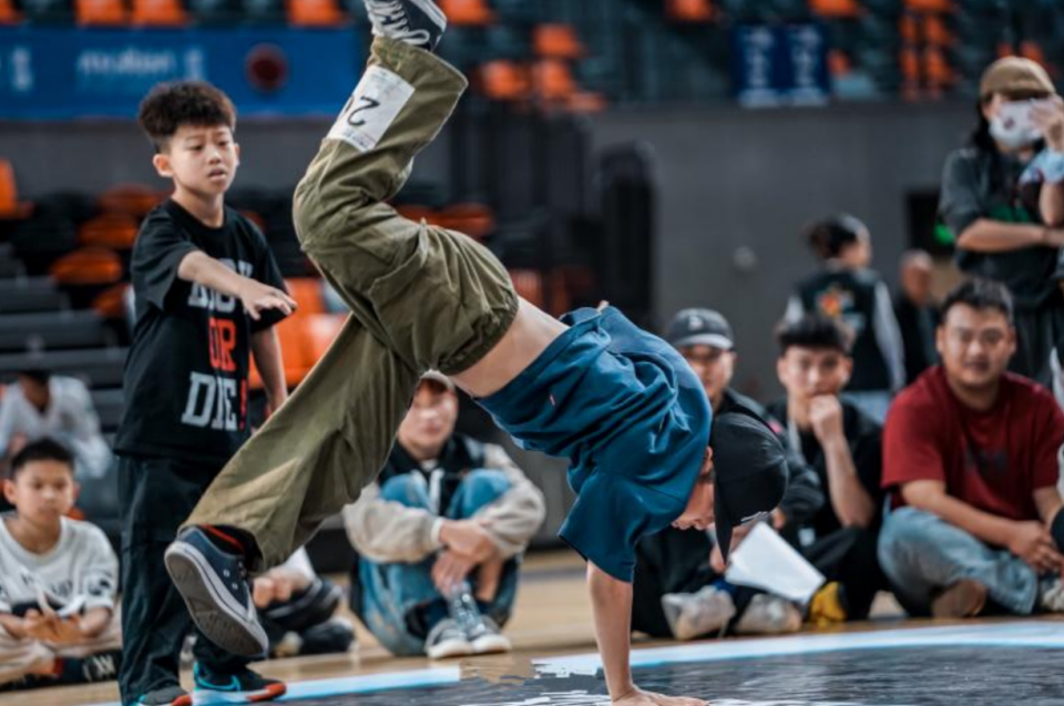 https, 它有效地将